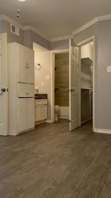 18800 Egret Bay Boulevard #501 Webster, TX 77058