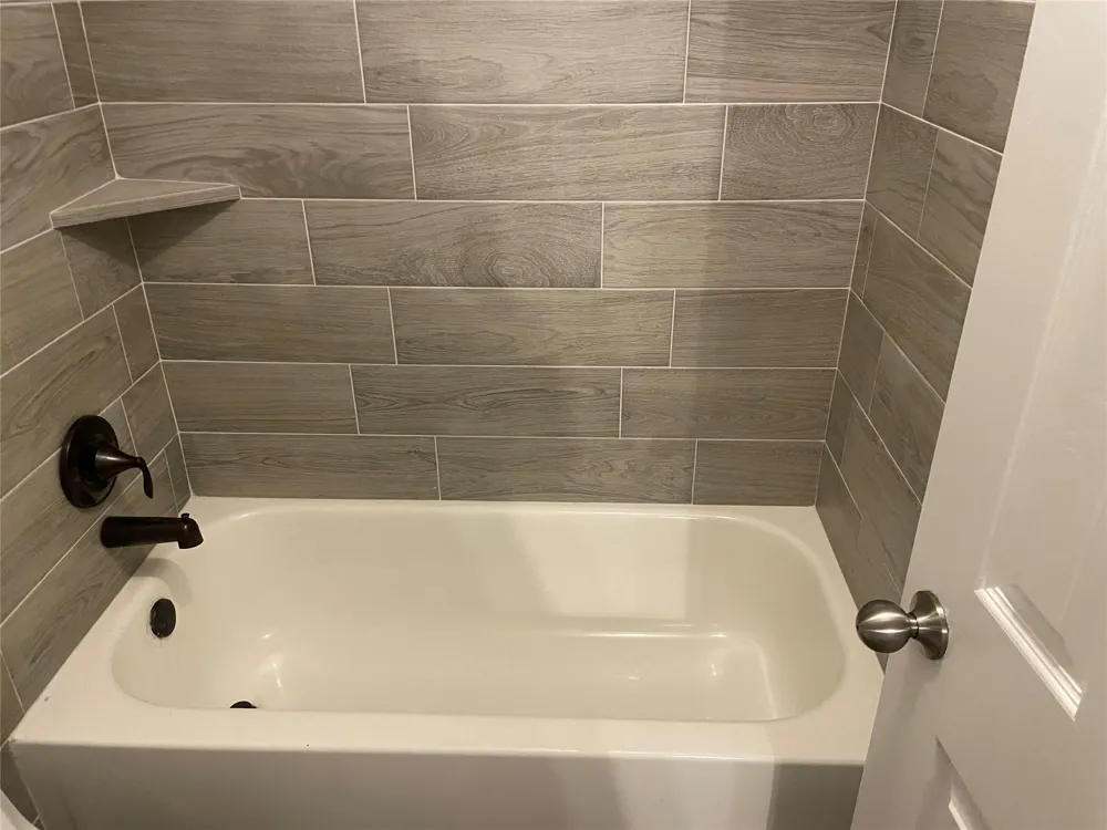 18800 Egret Bay Boulevard #501 Webster, TX 77058