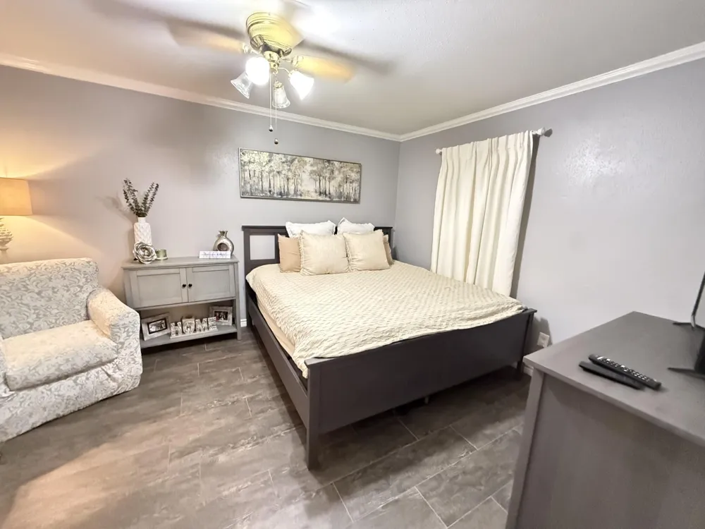 18800 Egret Bay Boulevard #501 Webster, TX 77058