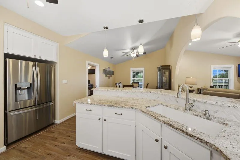 1066 County Road 233 Giddings, TX 78942