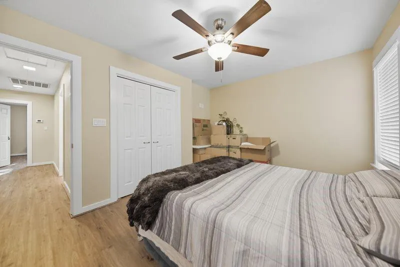 1066 County Road 233 Giddings, TX 78942
