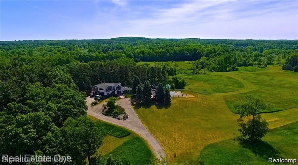 Address Not Shown Oceola Township, MI 48855