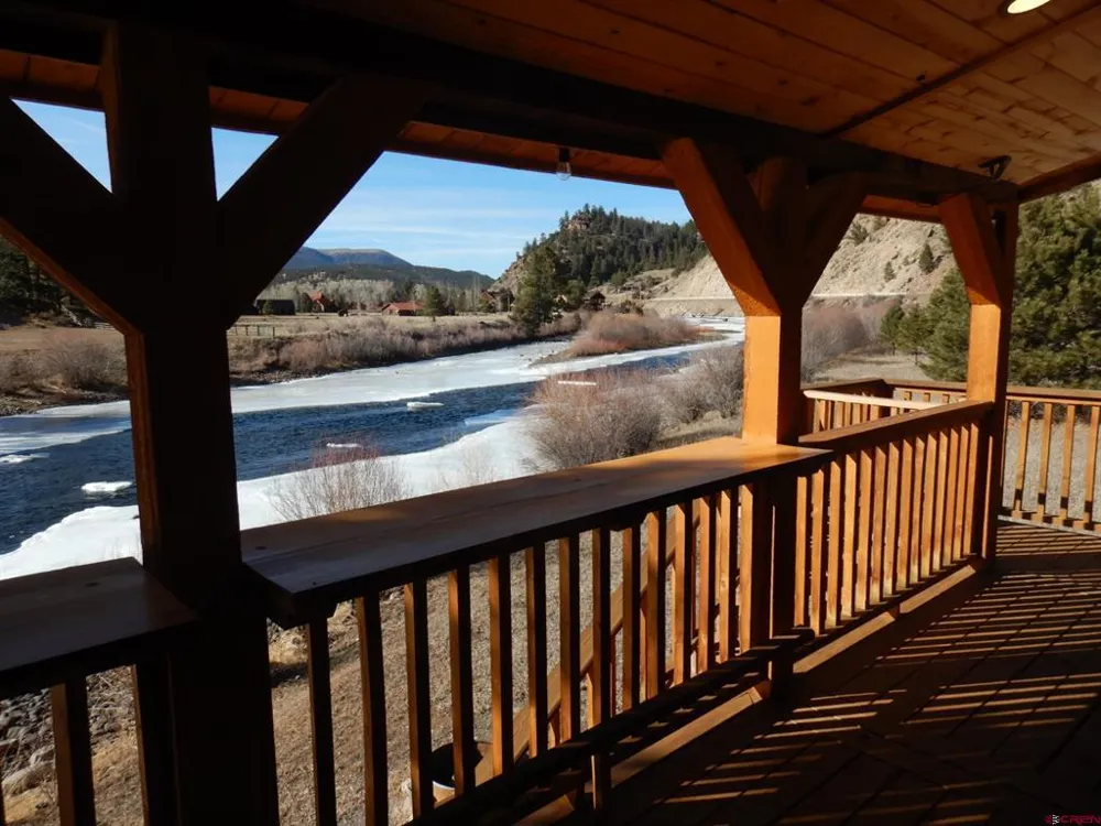 526 Vista Del Rio Drive South Fork, CO 81154