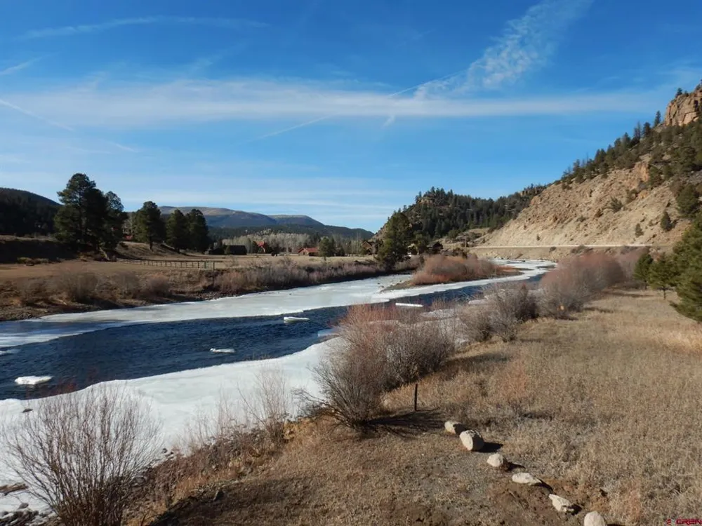 526 Vista Del Rio Drive South Fork, CO 81154