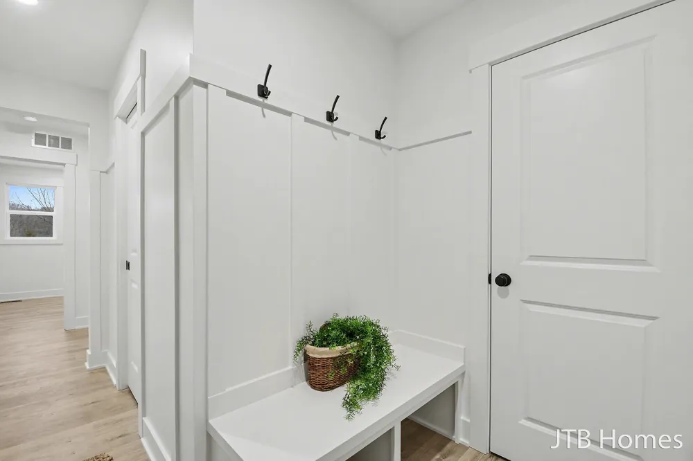 5940 Valley Point Drive SE Caledonia, MI 49316