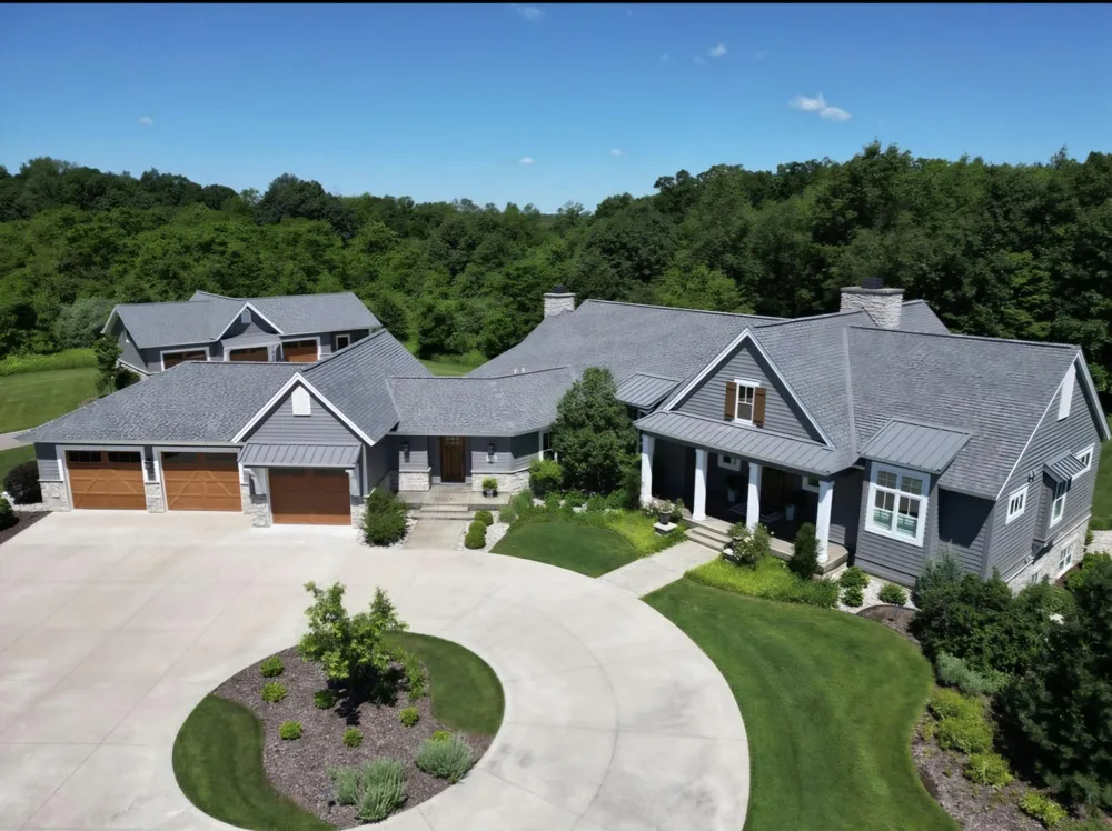 124 Stonegate Drive Battle Creek, MI 49015