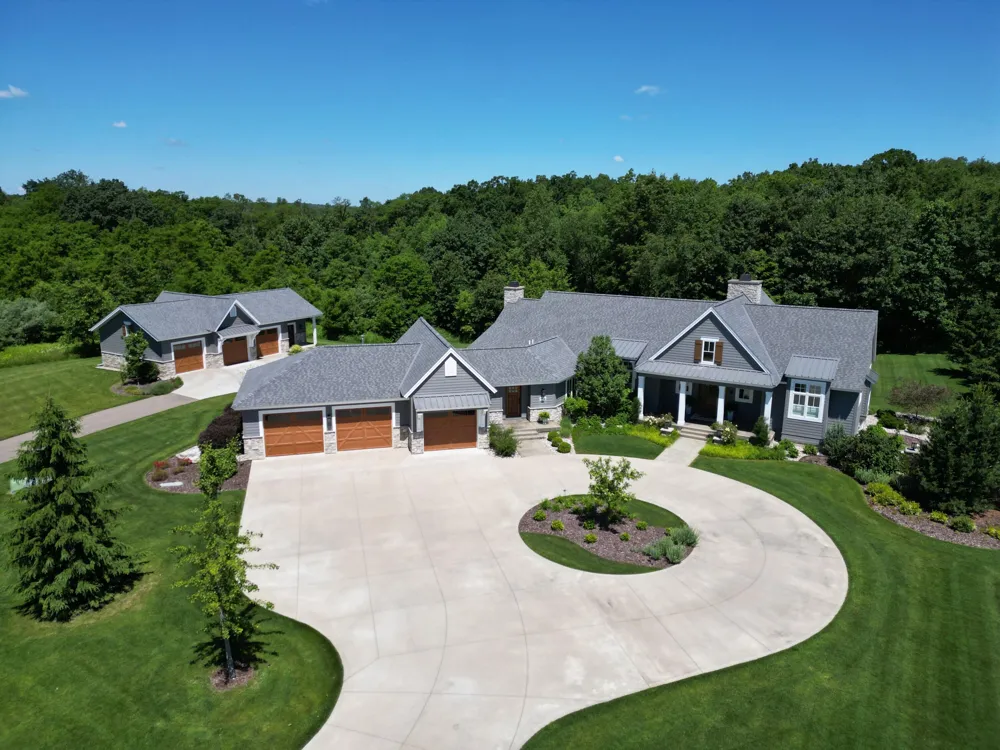 162 Stonegate Court Battle Creek, MI 49015