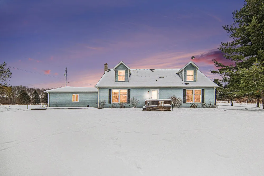 10955 Sooten Road Manchester, MI 48158