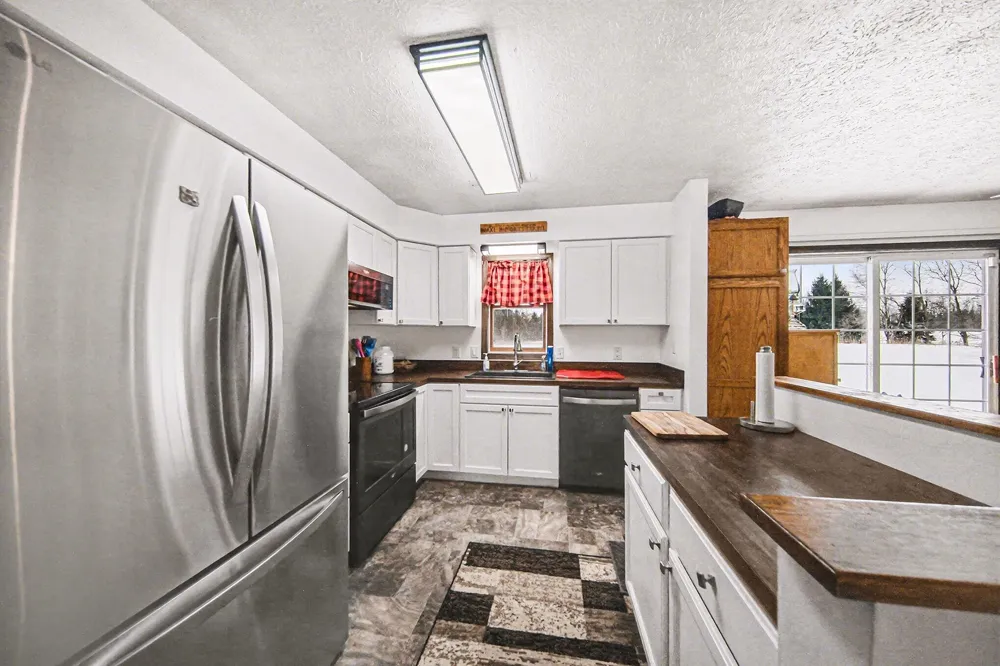 10955 Sooten Road Manchester, MI 48158
