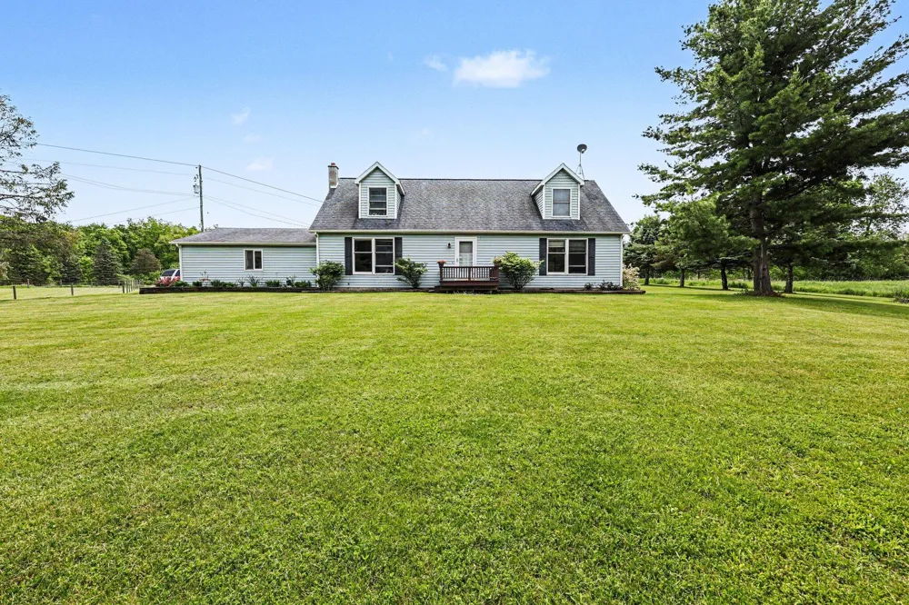 10955 Sooten Road Manchester, MI 48158