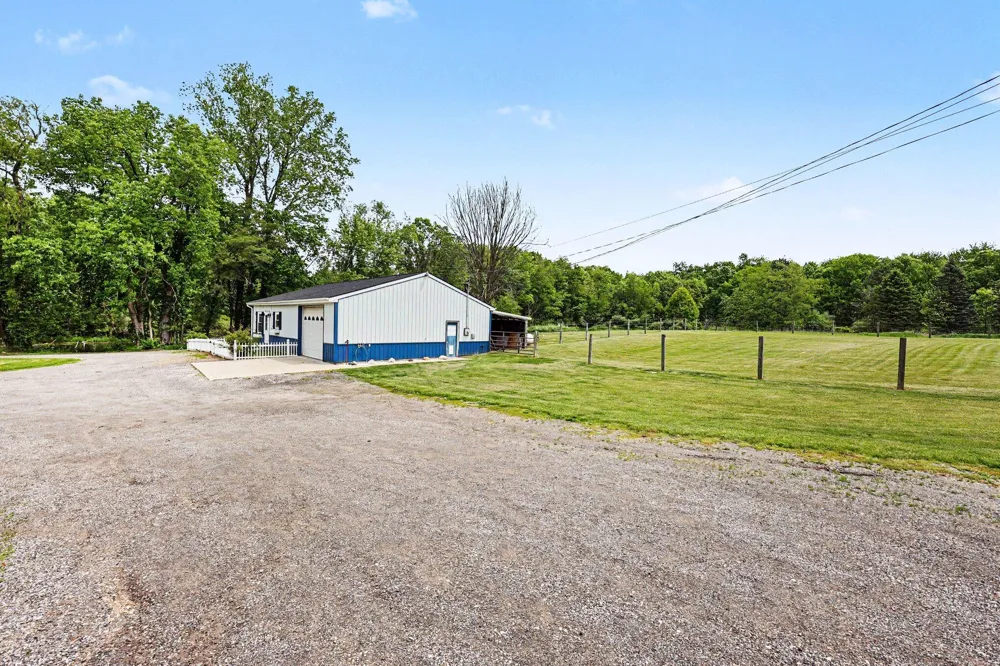10955 Sooten Road Manchester, MI 48158