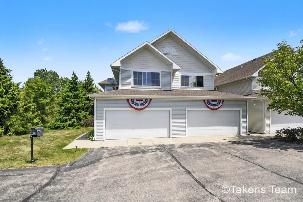 189 Mill Pond Drive #7 Middleville, MI 49333