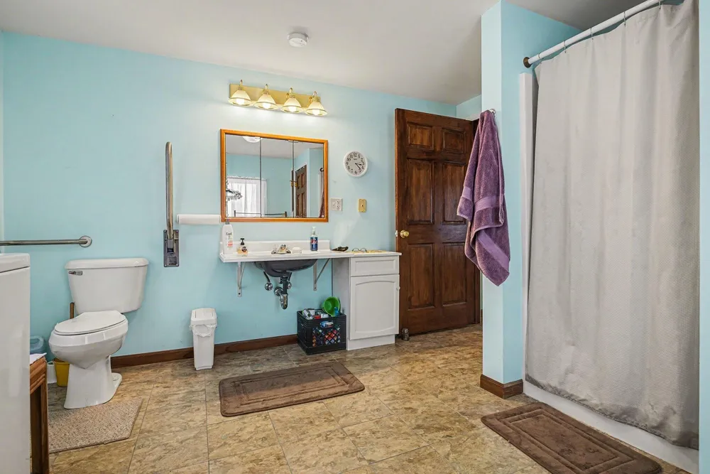5494 Old Pipestone Road Eau Claire, MI 49111