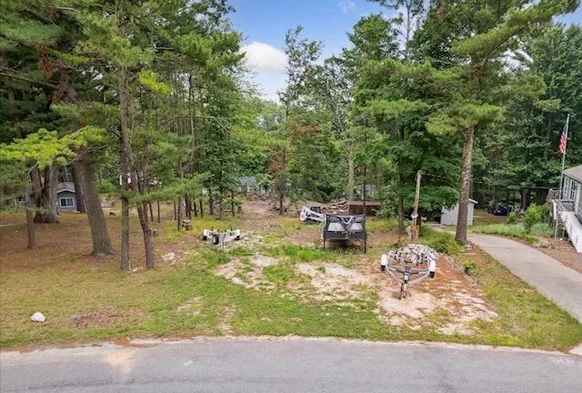 8511 W Easy Street Mears, MI 49436