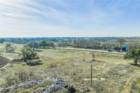 598 NW River Road