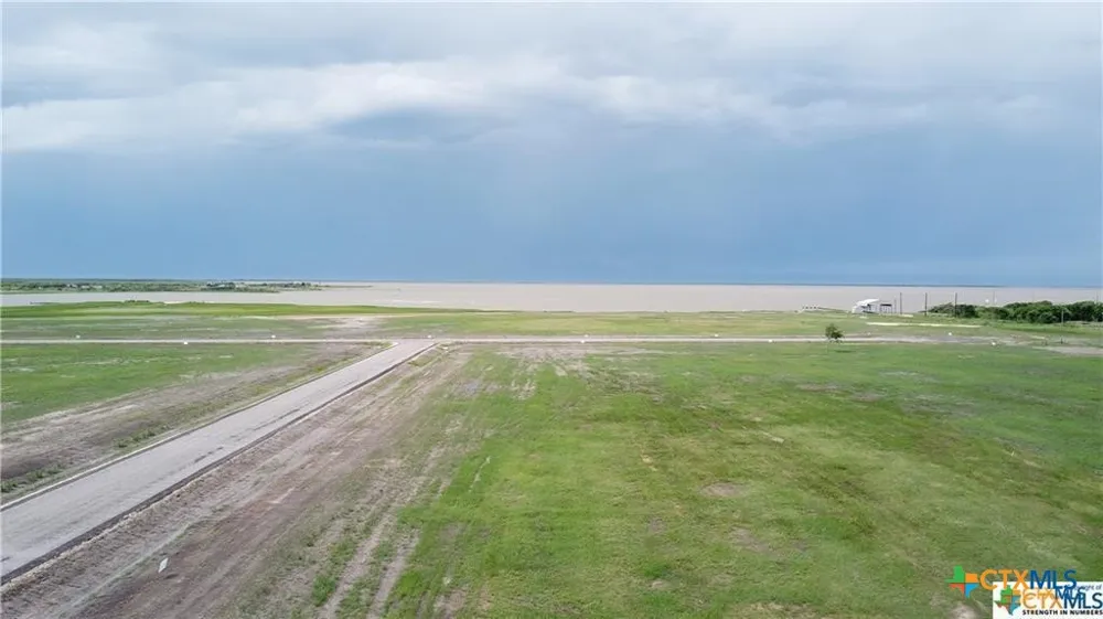 30 Keller Drive Port Lavaca, TX 77979