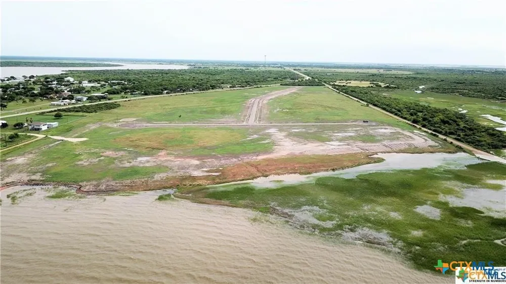 29 Keller Drive Port Lavaca, TX 77979