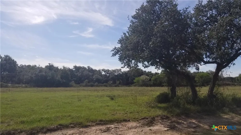 Enchanted Oaks Inez, TX 77968