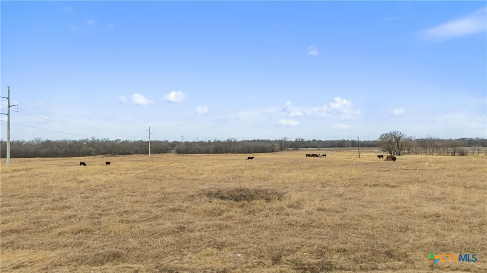 9562 State Hwy 53 Rogers, TX 76569