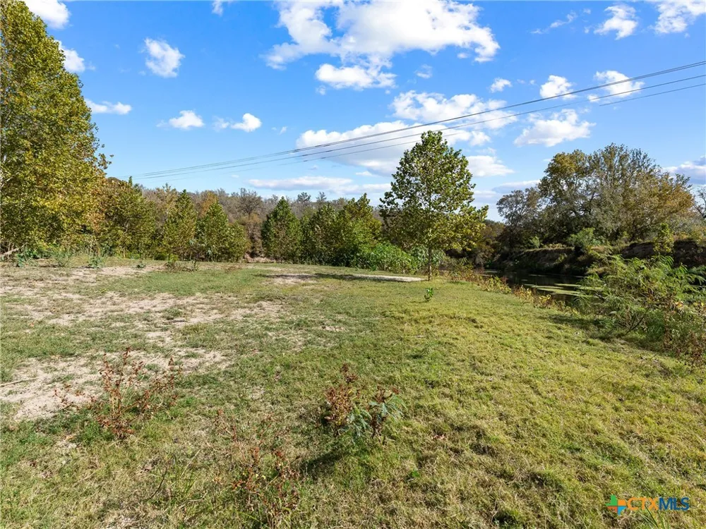 2 US Hwy 90 Alt Seguin, TX 78155