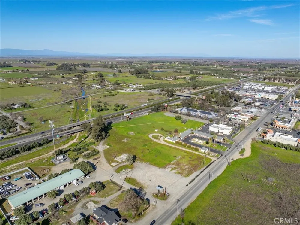 1075 99w Corning, CA 96021