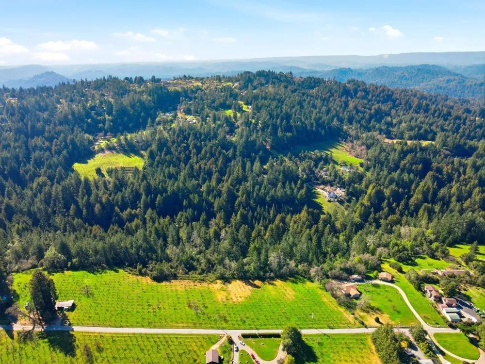 24580 Loma Prieta Avenue Los Gatos, CA 95033