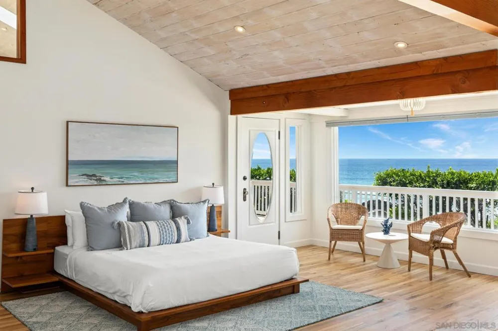 4853 Ocean/Law San Diego, CA 92109