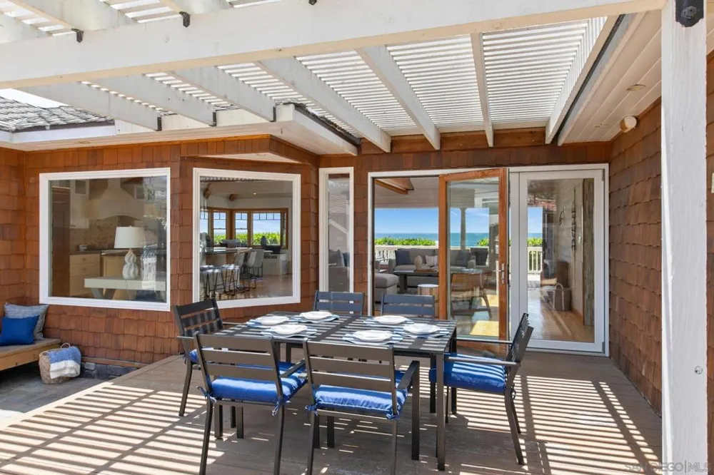 4853 Ocean/Law San Diego, CA 92109