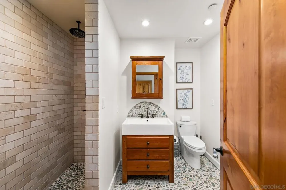4853 Ocean/Law San Diego, CA 92109