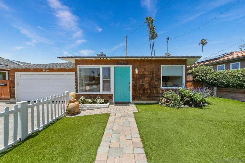 4853 Ocean/Law San Diego, CA 92109