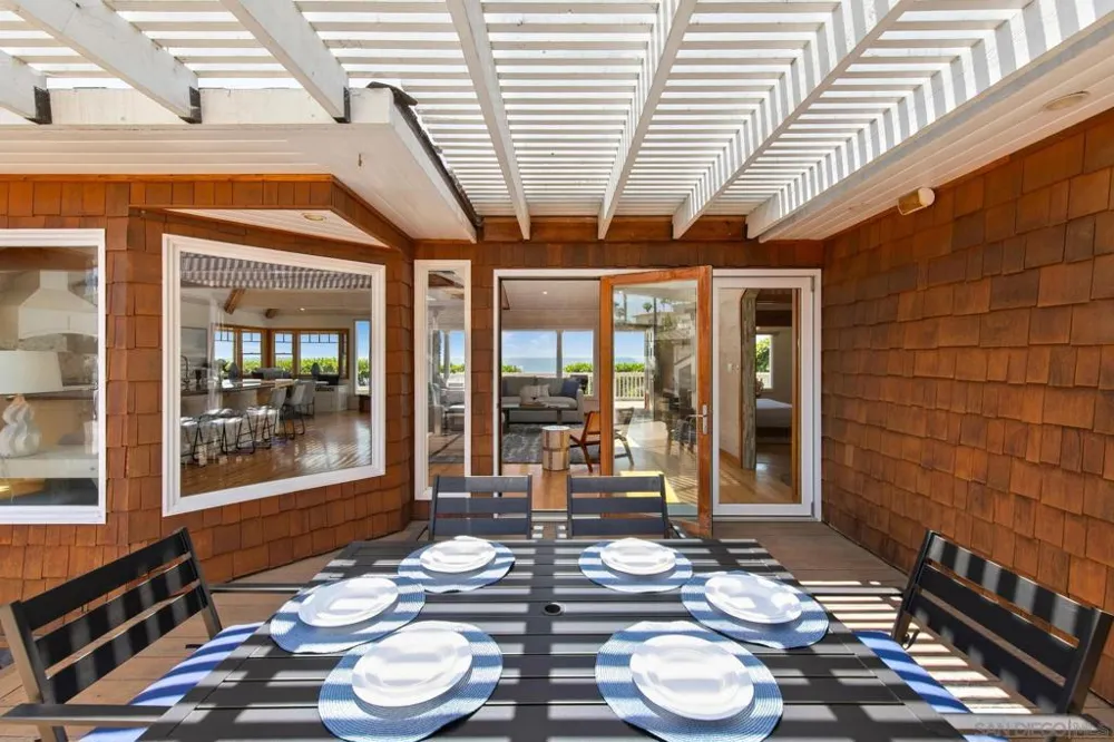 4853 Ocean/Law San Diego, CA 92109