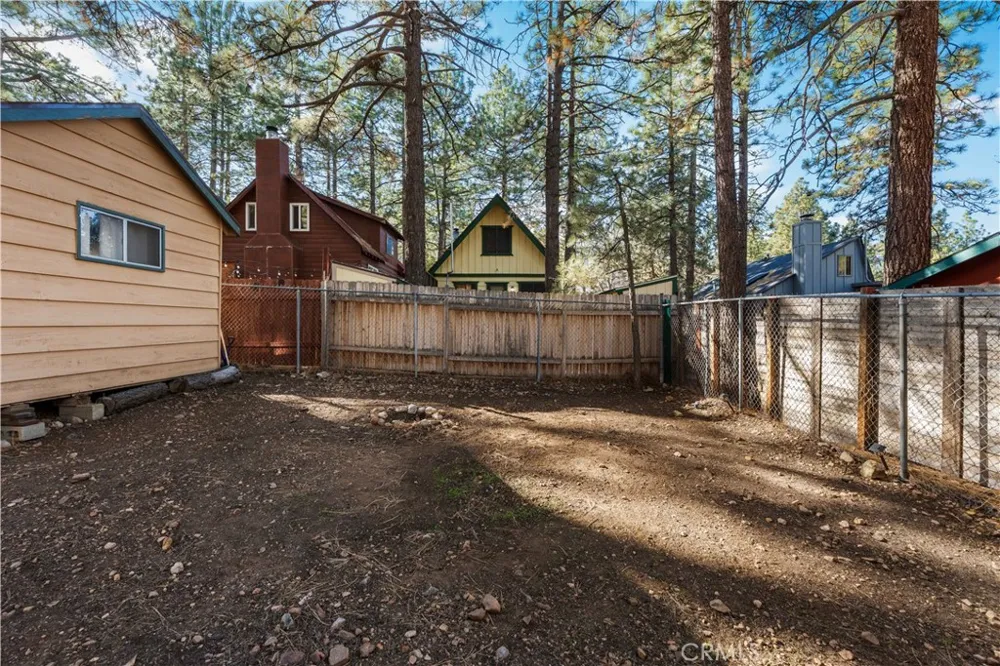314 Victoria Big Bear, CA 92386