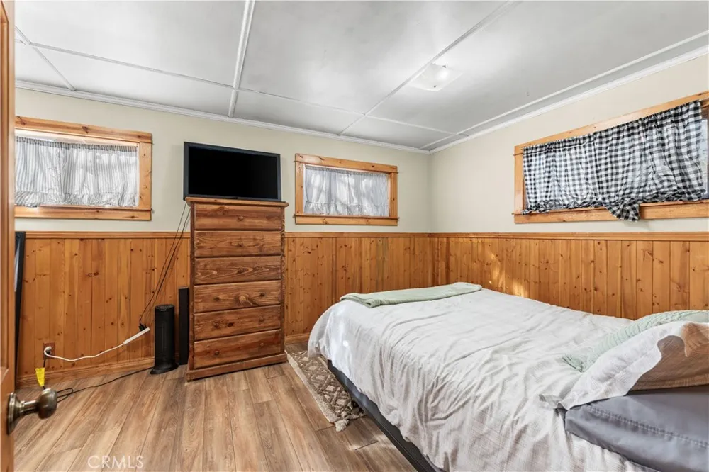 314 Victoria Big Bear, CA 92386
