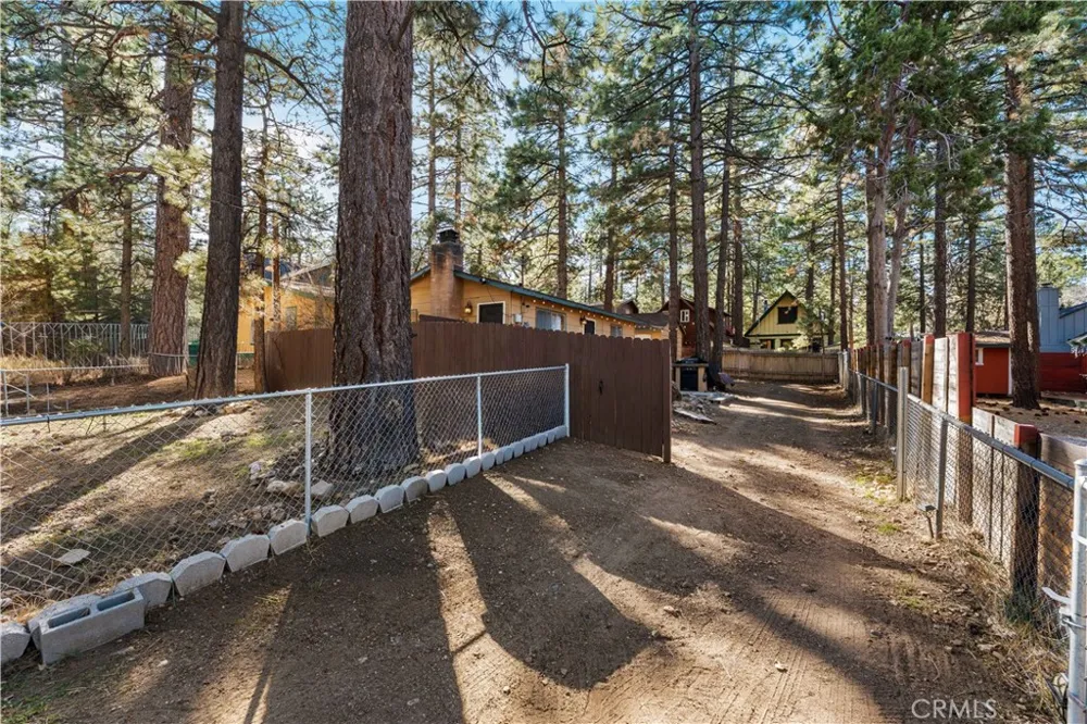 314 Victoria Big Bear, CA 92386