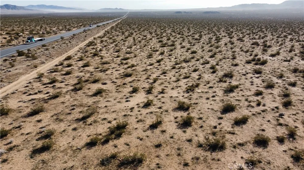 16 Old Woman Springs Road Johnson Valley, CA 92356