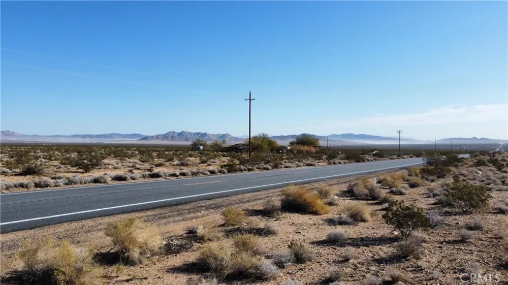 29 Old Woman Springs Road Johnson Valley, CA 92356