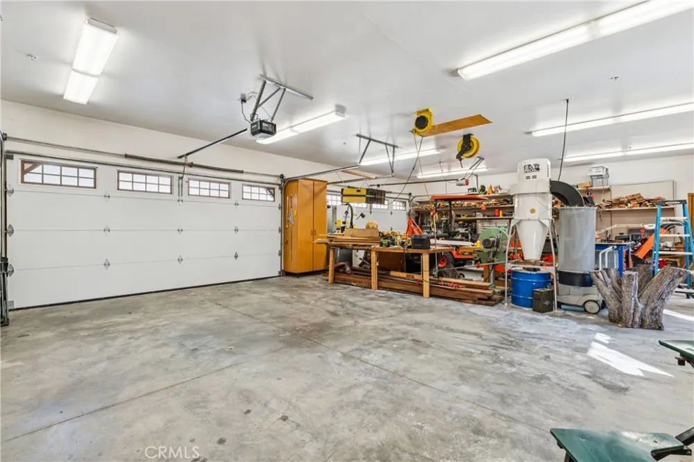 268 Cedarbrook Twin Peaks, CA 92391