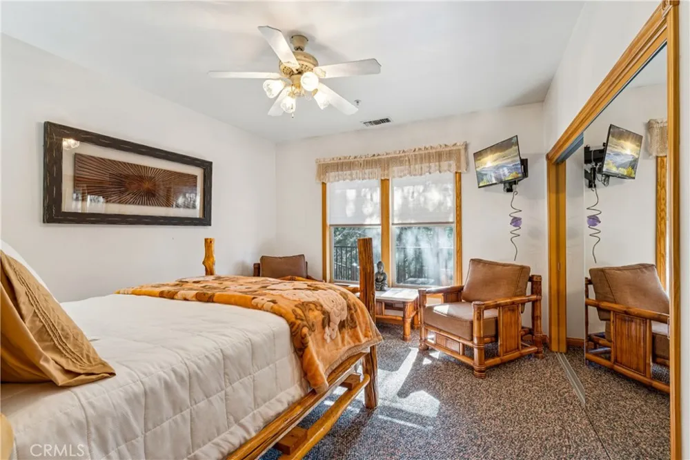 268 Cedarbrook Twin Peaks, CA 92391
