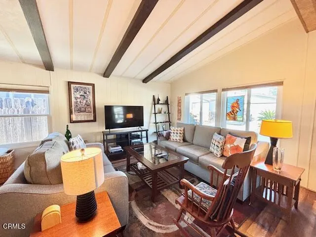 1220 Johnson Drive #108 Ventura, CA 93003