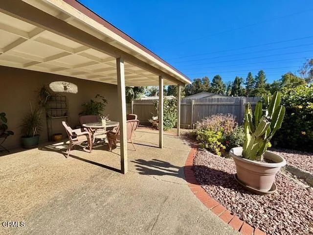 1220 Johnson Drive #108 Ventura, CA 93003