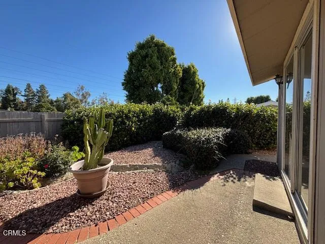 1220 Johnson Drive #108 Ventura, CA 93003