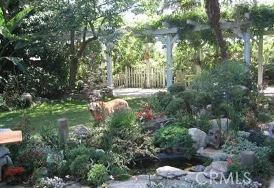 9658 Live Oak Temple City, CA 91780