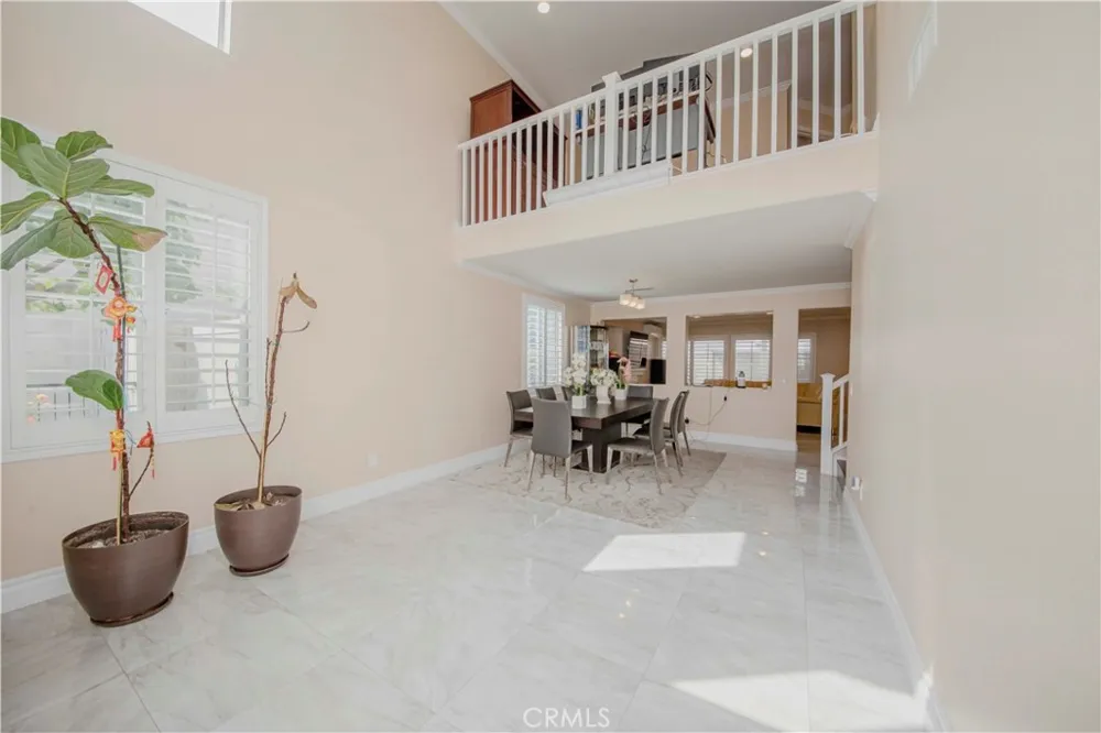 1528 W Delvale West Covina, CA 91790