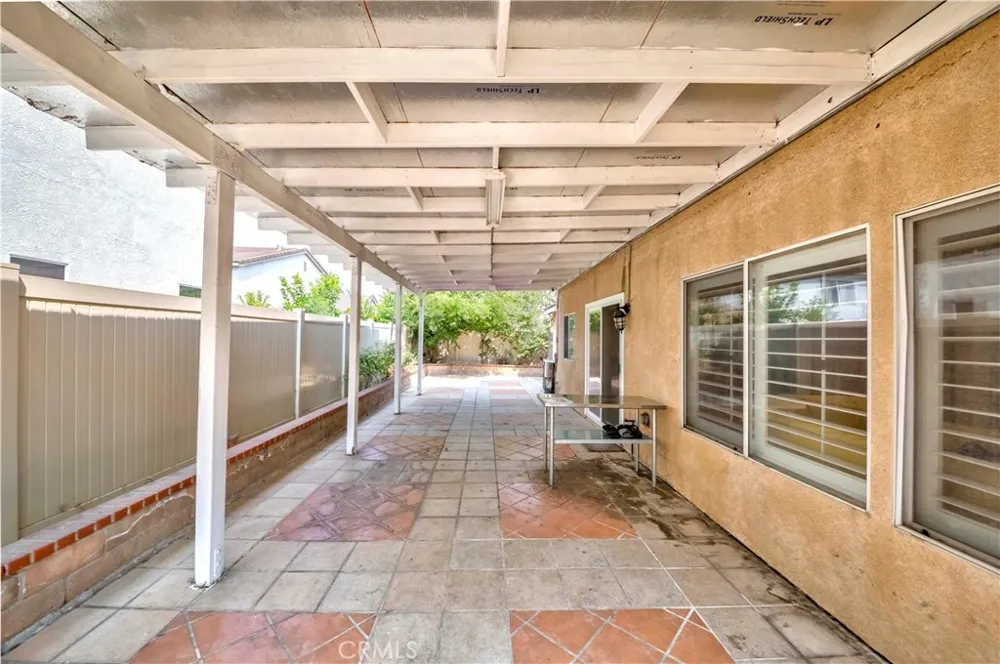 1528 W Delvale West Covina, CA 91790