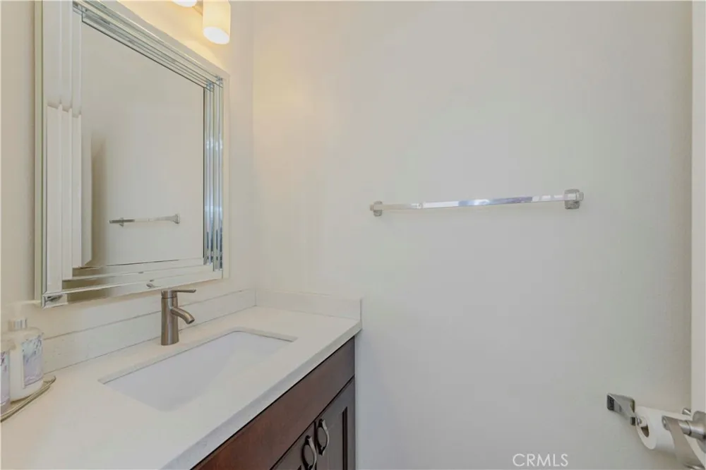 1528 W Delvale West Covina, CA 91790