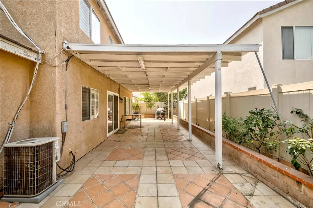 1528 W Delvale West Covina, CA 91790