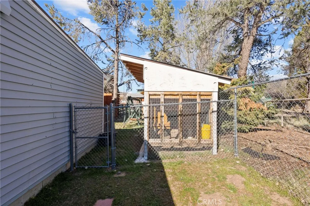 1000 Eagle Frazier Park, CA 93225