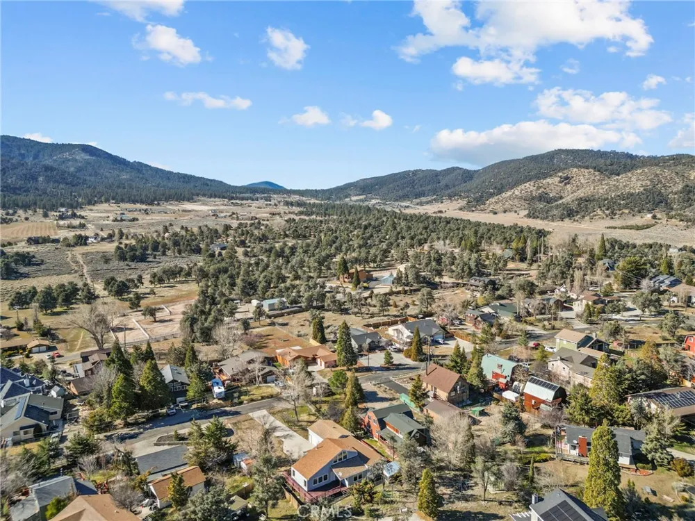1000 Eagle Frazier Park, CA 93225