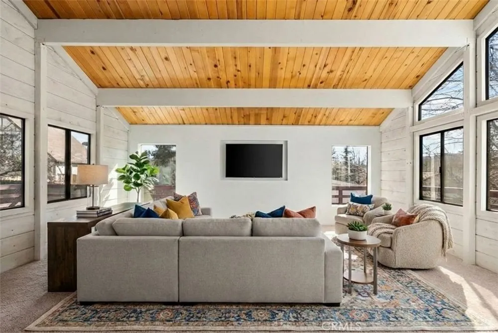 1000 Eagle Frazier Park, CA 93225