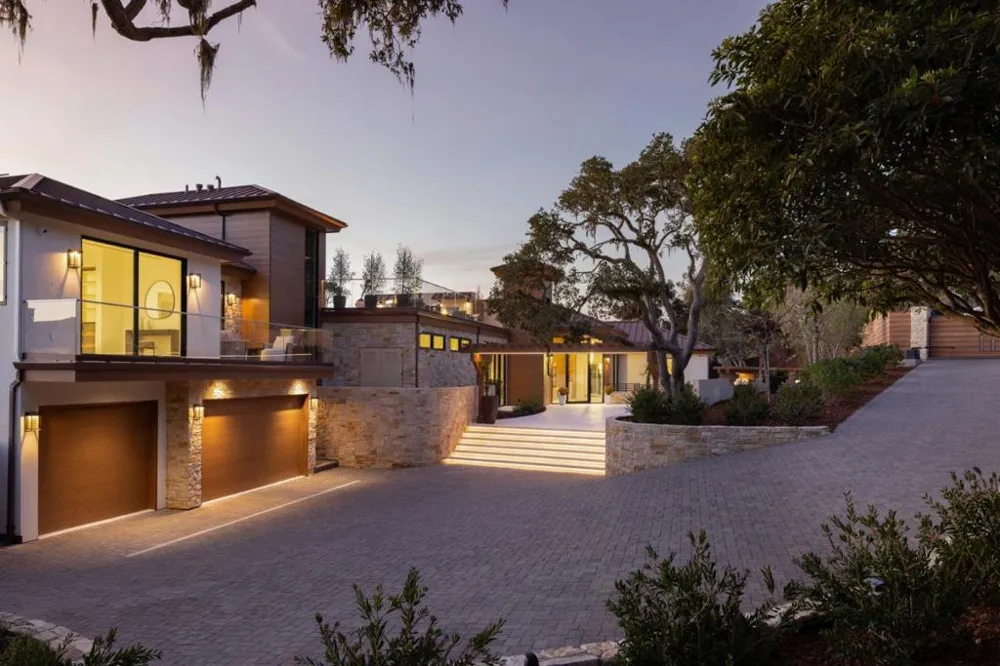 3364 17 Mile Drive Pebble Beach, CA 93953